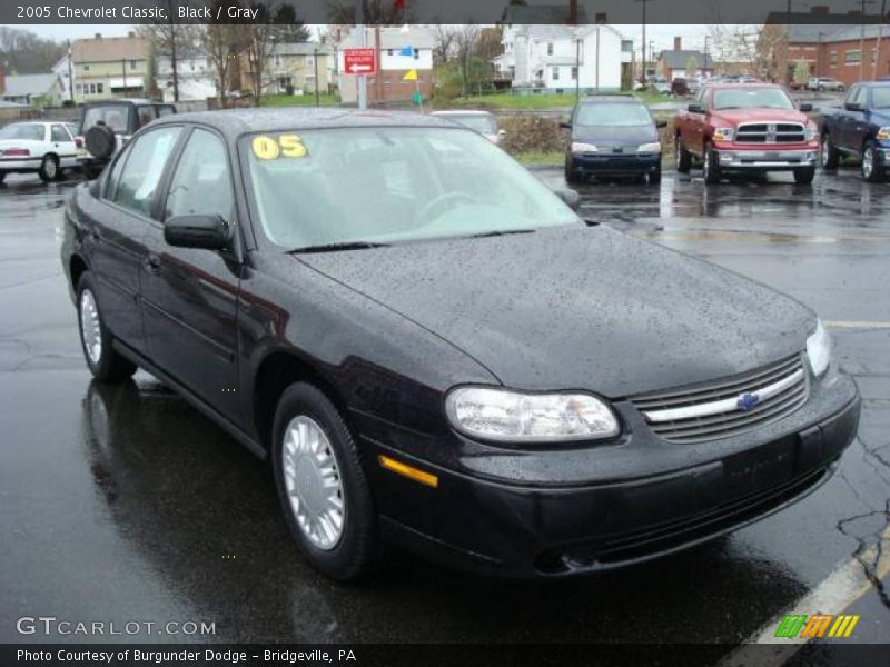 Black / Gray 2005 Chevrolet Classic