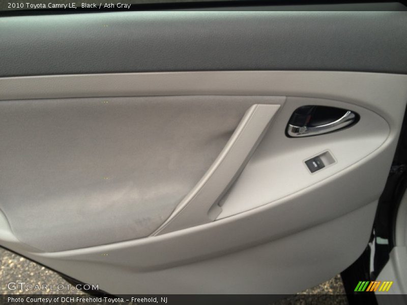 Black / Ash Gray 2010 Toyota Camry LE