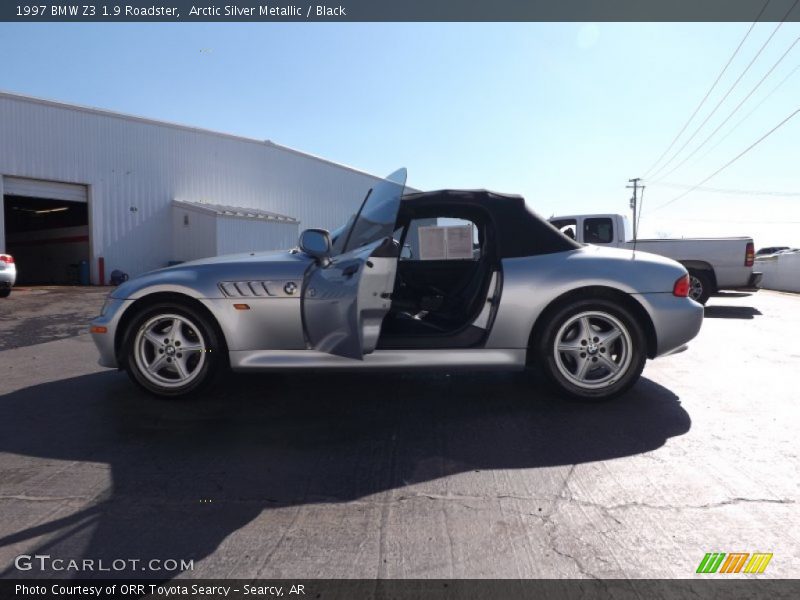 Arctic Silver Metallic / Black 1997 BMW Z3 1.9 Roadster