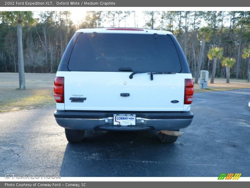 Oxford White / Medium Graphite 2002 Ford Expedition XLT