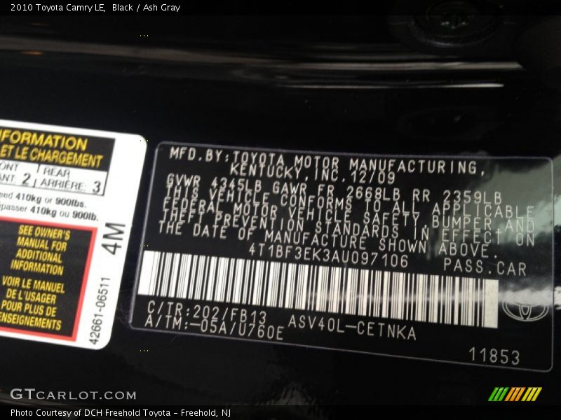 Black / Ash Gray 2010 Toyota Camry LE