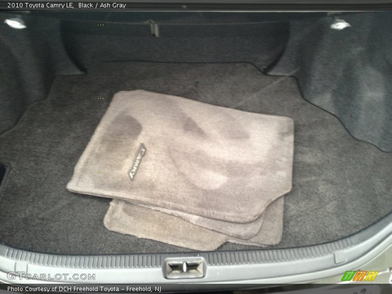 Black / Ash Gray 2010 Toyota Camry LE
