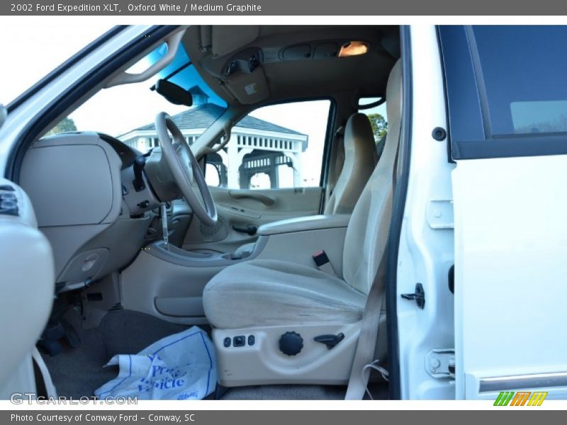 Oxford White / Medium Graphite 2002 Ford Expedition XLT