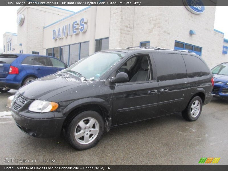 Brilliant Black Crystal Pearl / Medium Slate Gray 2005 Dodge Grand Caravan SXT