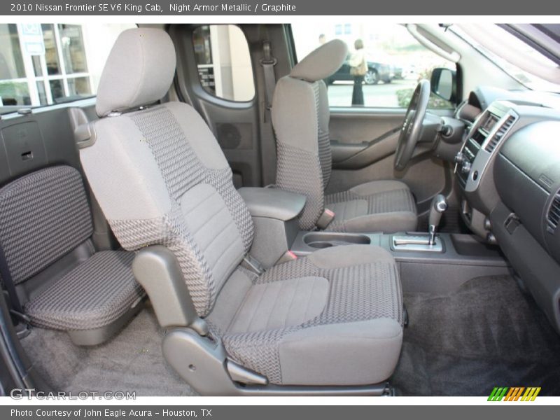 Front Seat of 2010 Frontier SE V6 King Cab