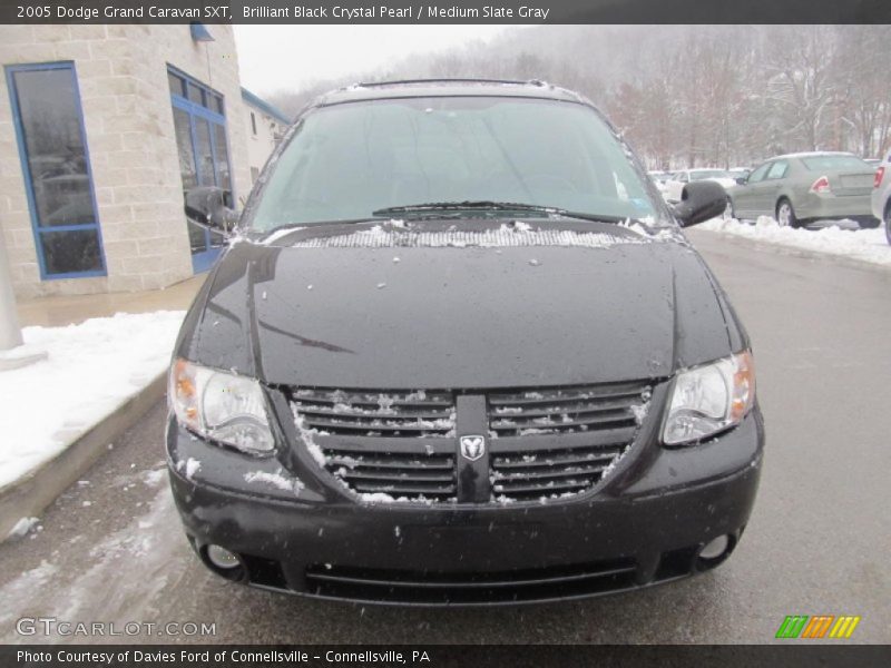 Brilliant Black Crystal Pearl / Medium Slate Gray 2005 Dodge Grand Caravan SXT
