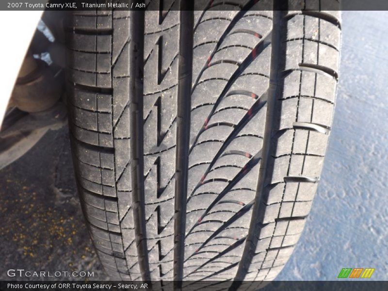 Titanium Metallic / Ash 2007 Toyota Camry XLE