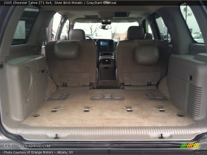 Silver Birch Metallic / Gray/Dark Charcoal 2005 Chevrolet Tahoe Z71 4x4