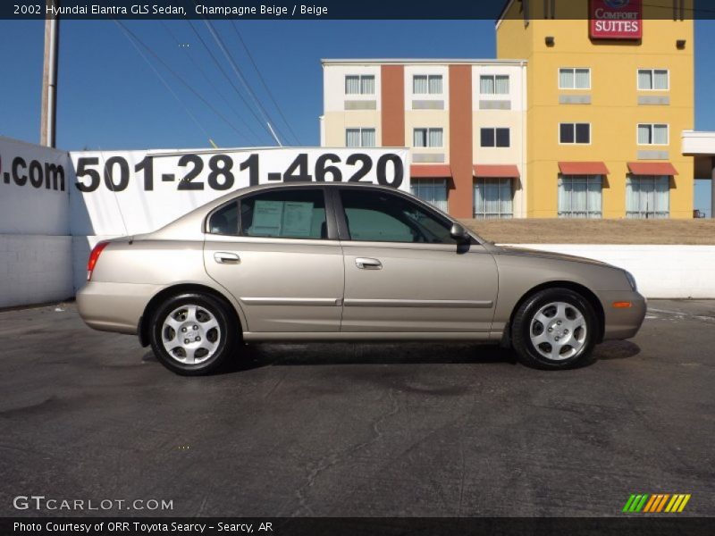 Champagne Beige / Beige 2002 Hyundai Elantra GLS Sedan
