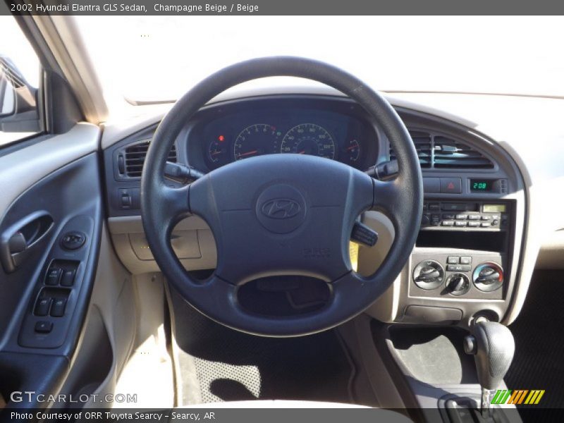 Champagne Beige / Beige 2002 Hyundai Elantra GLS Sedan