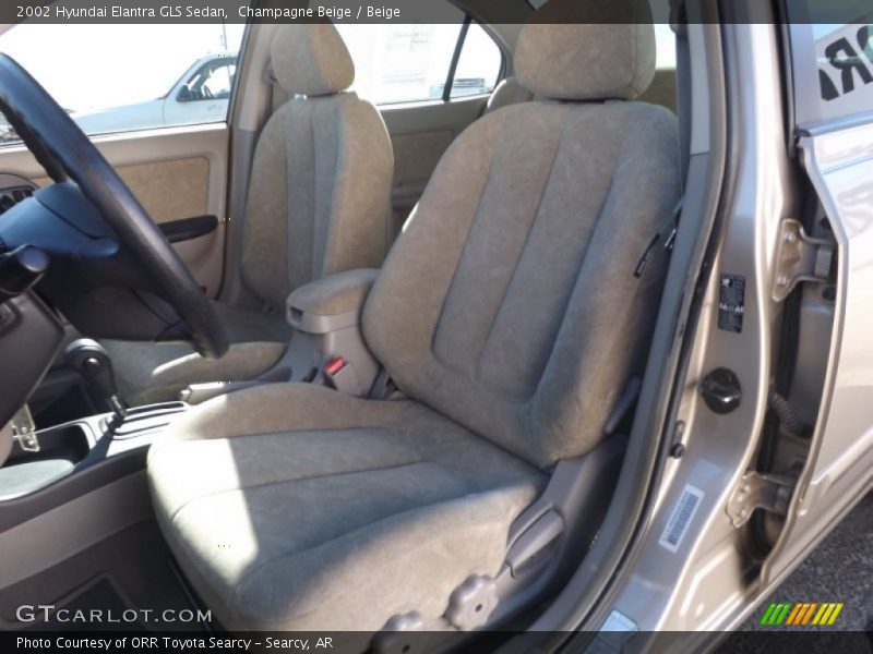 Champagne Beige / Beige 2002 Hyundai Elantra GLS Sedan