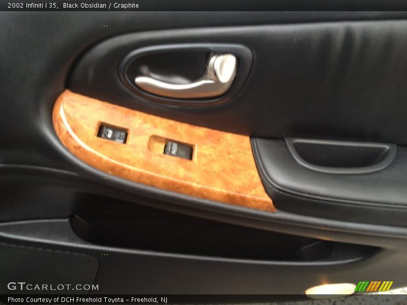 Black Obsidian / Graphite 2002 Infiniti I 35