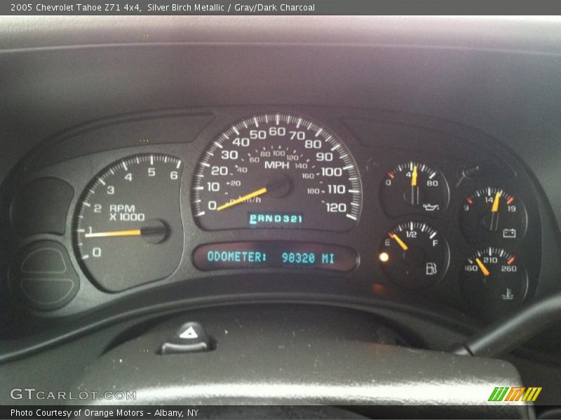 Silver Birch Metallic / Gray/Dark Charcoal 2005 Chevrolet Tahoe Z71 4x4