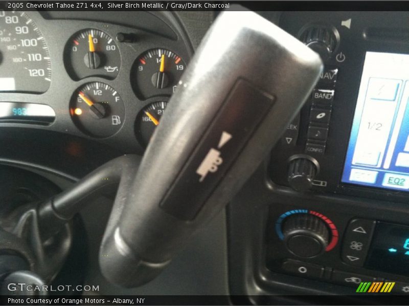 Silver Birch Metallic / Gray/Dark Charcoal 2005 Chevrolet Tahoe Z71 4x4