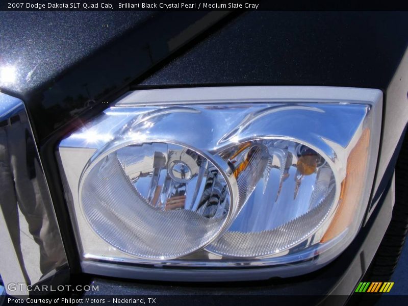 Brilliant Black Crystal Pearl / Medium Slate Gray 2007 Dodge Dakota SLT Quad Cab