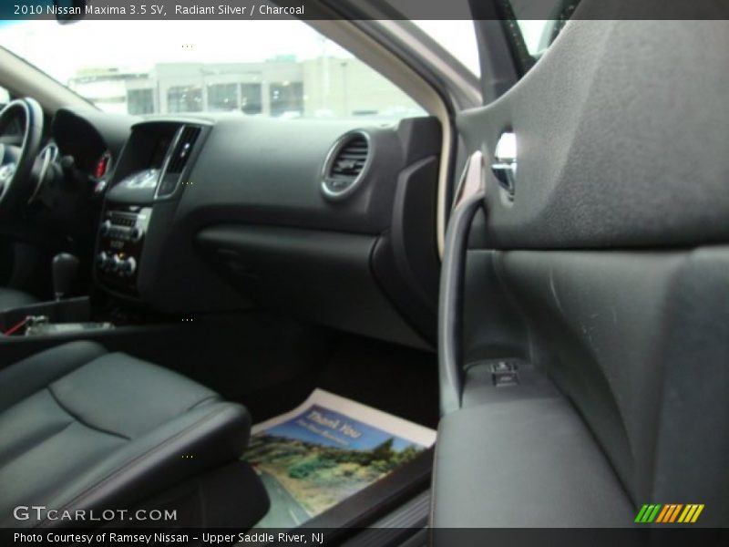 Radiant Silver / Charcoal 2010 Nissan Maxima 3.5 SV