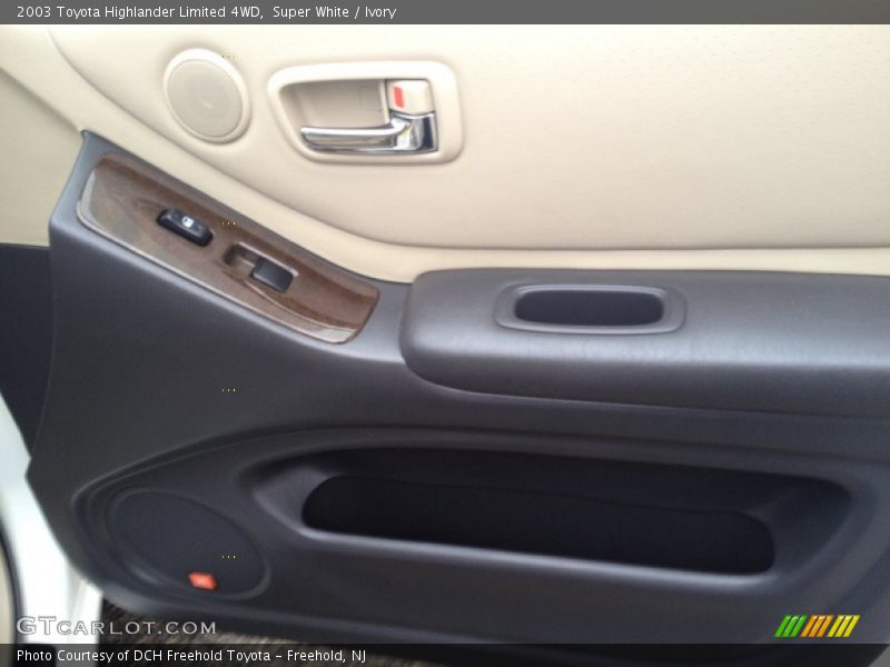 Super White / Ivory 2003 Toyota Highlander Limited 4WD