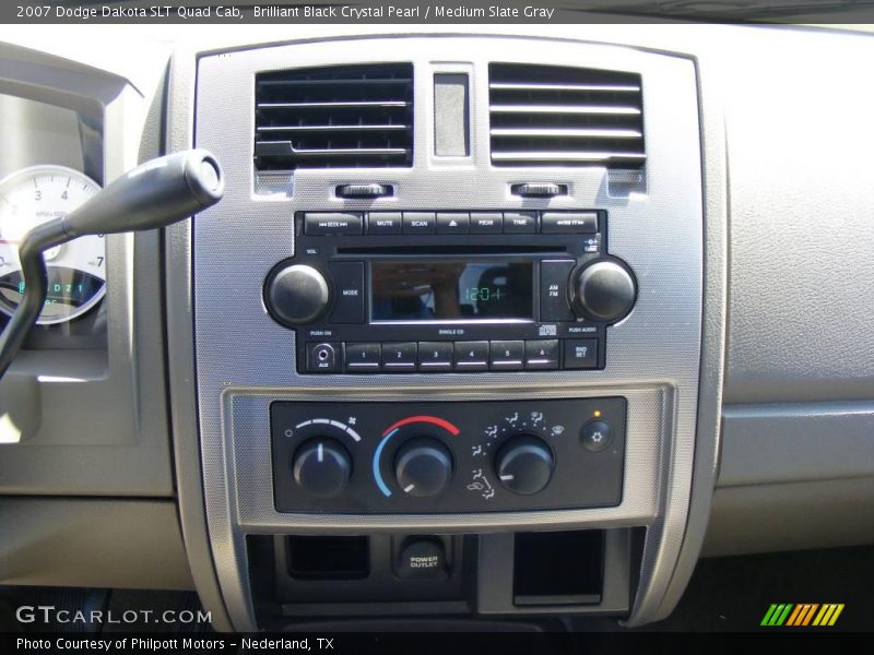 Brilliant Black Crystal Pearl / Medium Slate Gray 2007 Dodge Dakota SLT Quad Cab
