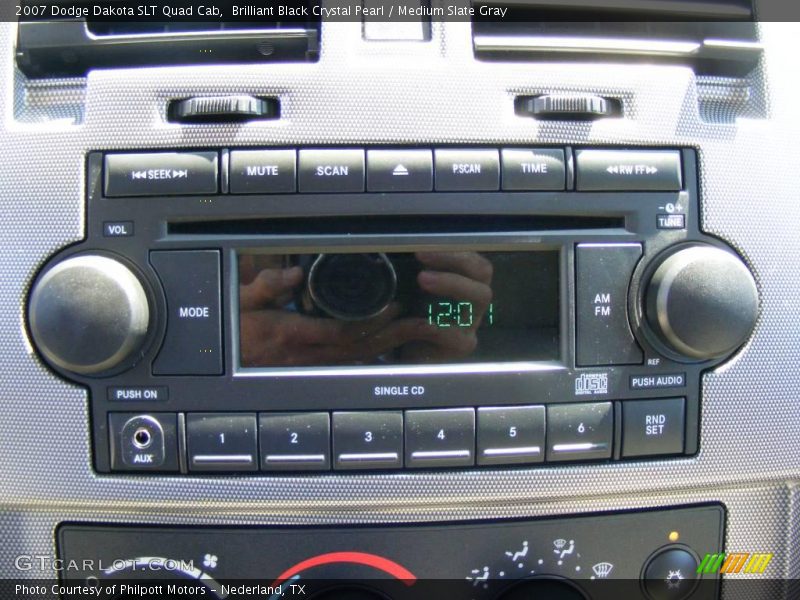 Brilliant Black Crystal Pearl / Medium Slate Gray 2007 Dodge Dakota SLT Quad Cab