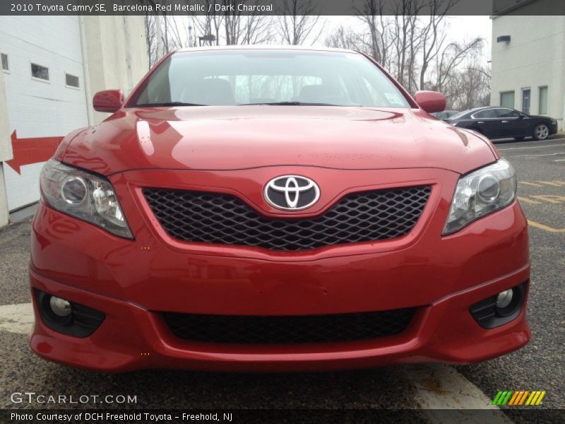 Barcelona Red Metallic / Dark Charcoal 2010 Toyota Camry SE