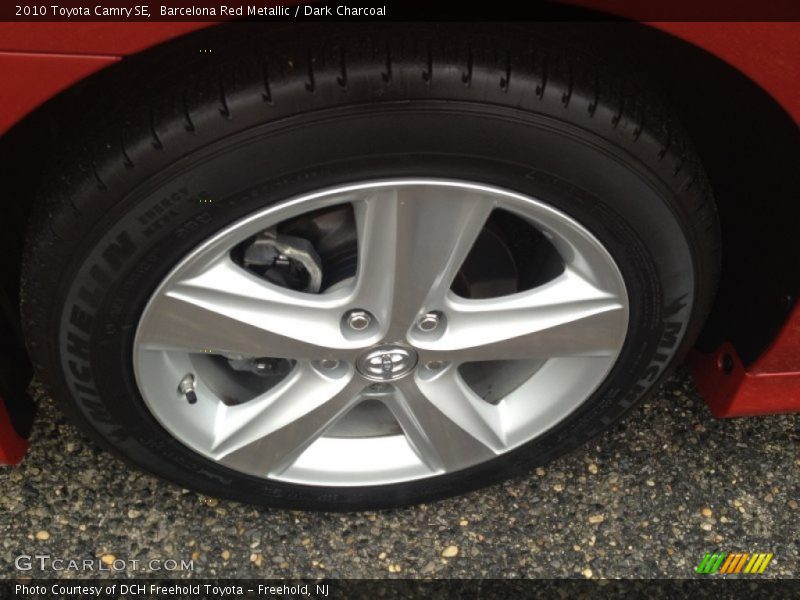 Barcelona Red Metallic / Dark Charcoal 2010 Toyota Camry SE