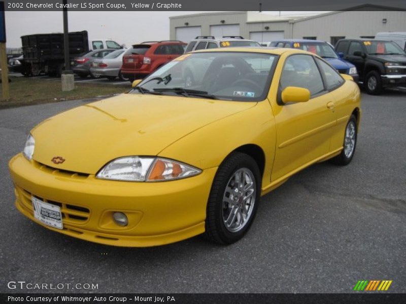 Front 3/4 View of 2002 Cavalier LS Sport Coupe