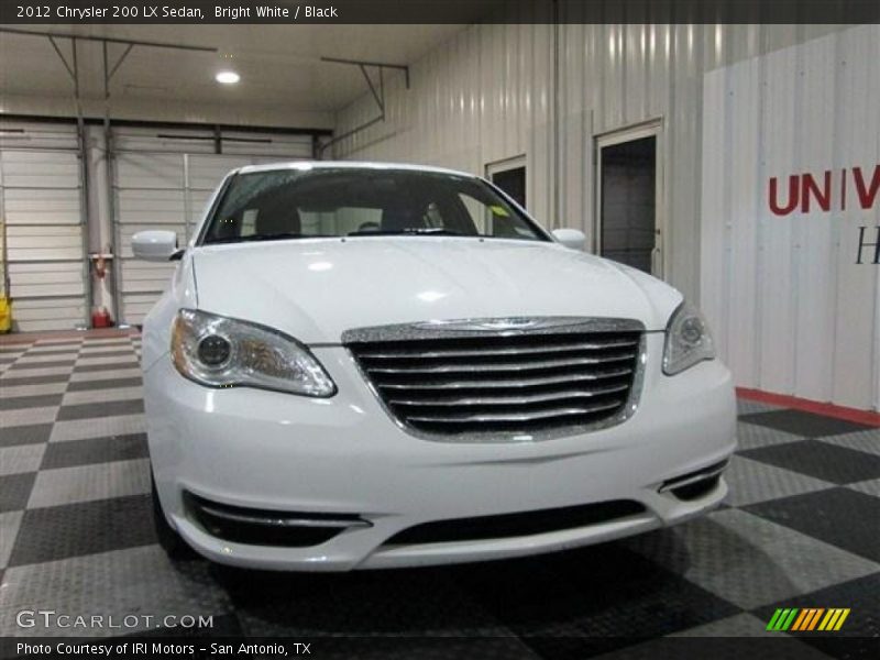 Bright White / Black 2012 Chrysler 200 LX Sedan