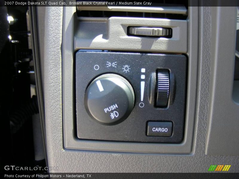 Brilliant Black Crystal Pearl / Medium Slate Gray 2007 Dodge Dakota SLT Quad Cab