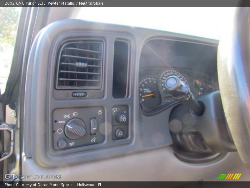 Pewter Metallic / Neutral/Shale 2003 GMC Yukon SLT