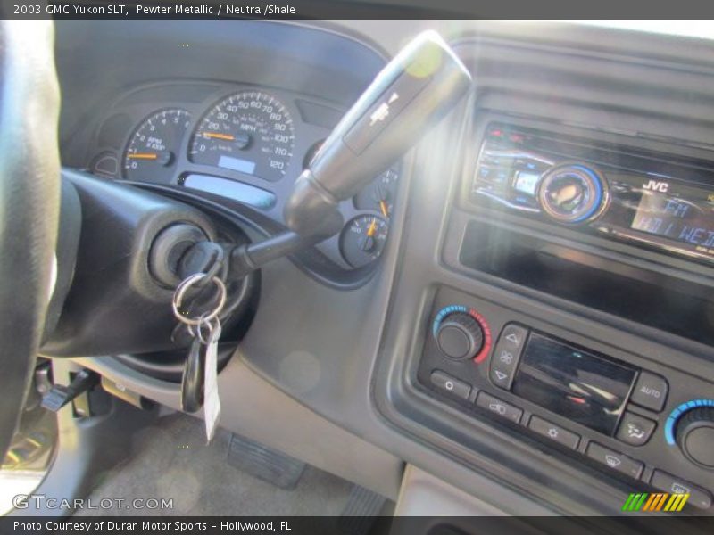 Pewter Metallic / Neutral/Shale 2003 GMC Yukon SLT