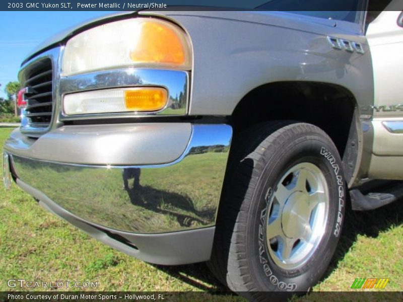 Pewter Metallic / Neutral/Shale 2003 GMC Yukon SLT
