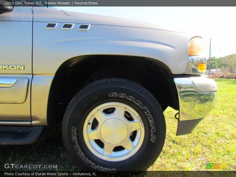 Pewter Metallic / Neutral/Shale 2003 GMC Yukon SLT