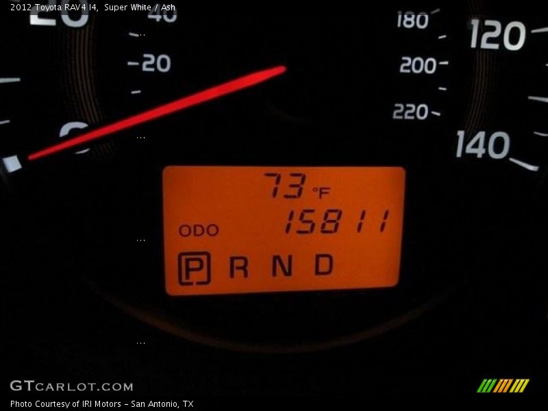 Super White / Ash 2012 Toyota RAV4 I4