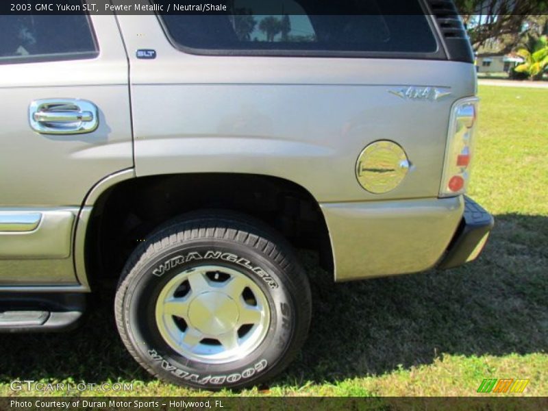 Pewter Metallic / Neutral/Shale 2003 GMC Yukon SLT