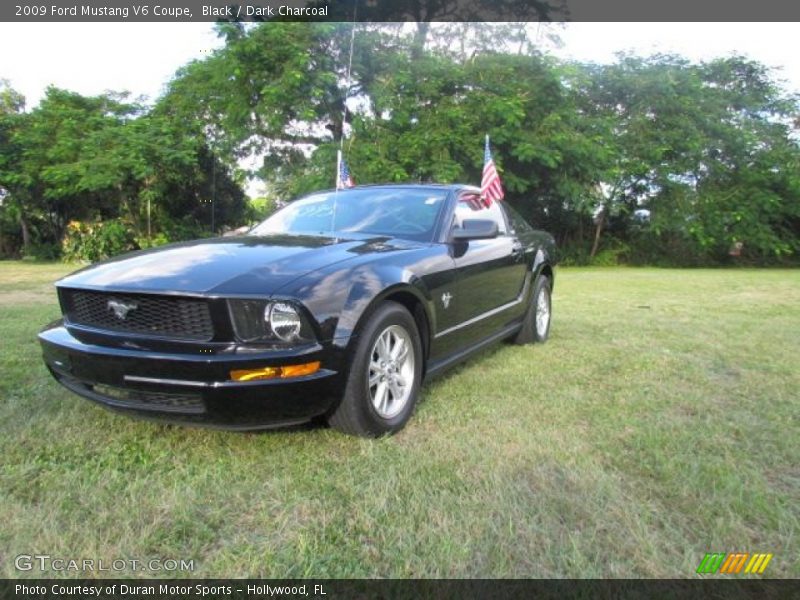 Black / Dark Charcoal 2009 Ford Mustang V6 Coupe