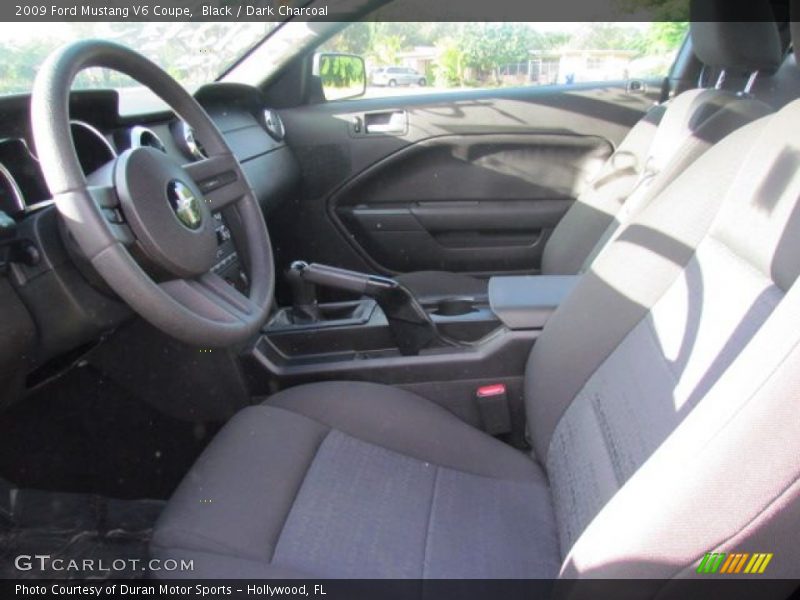 Black / Dark Charcoal 2009 Ford Mustang V6 Coupe