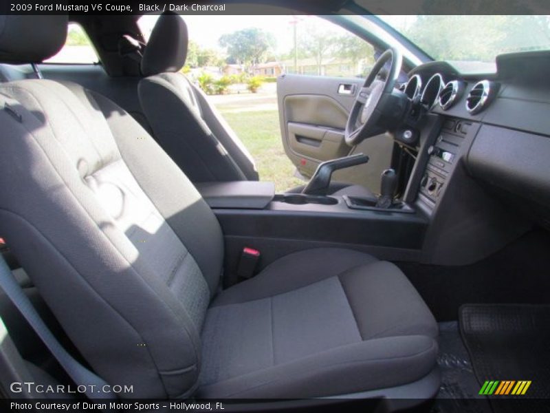 Black / Dark Charcoal 2009 Ford Mustang V6 Coupe