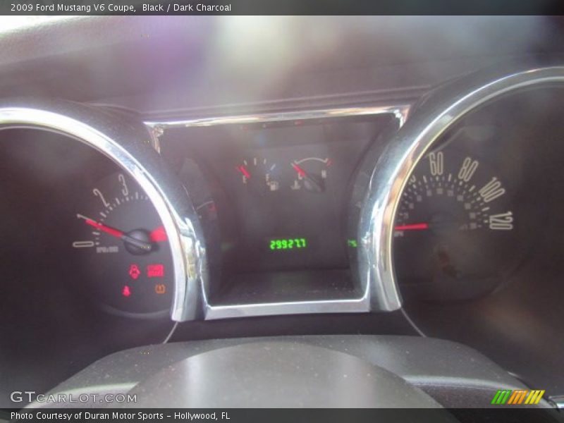 Black / Dark Charcoal 2009 Ford Mustang V6 Coupe