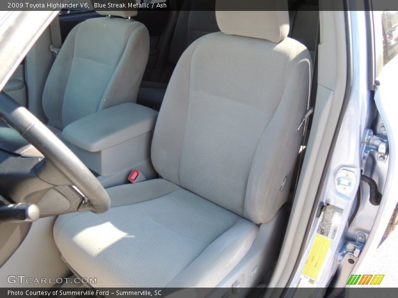 Front Seat of 2009 Highlander V6