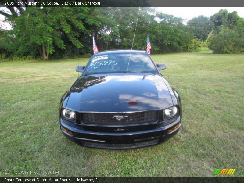 Black / Dark Charcoal 2009 Ford Mustang V6 Coupe