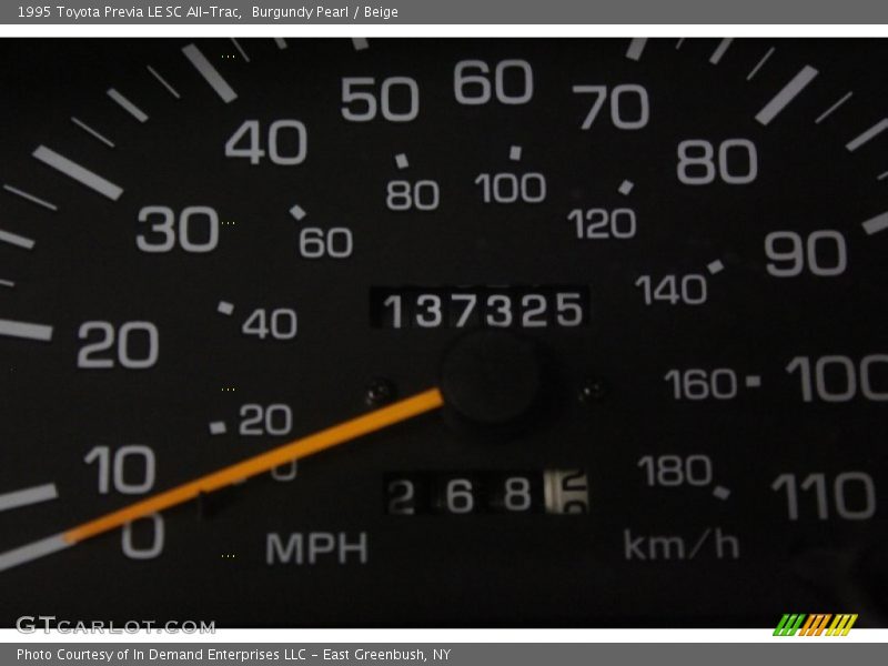 Burgundy Pearl / Beige 1995 Toyota Previa LE SC All-Trac