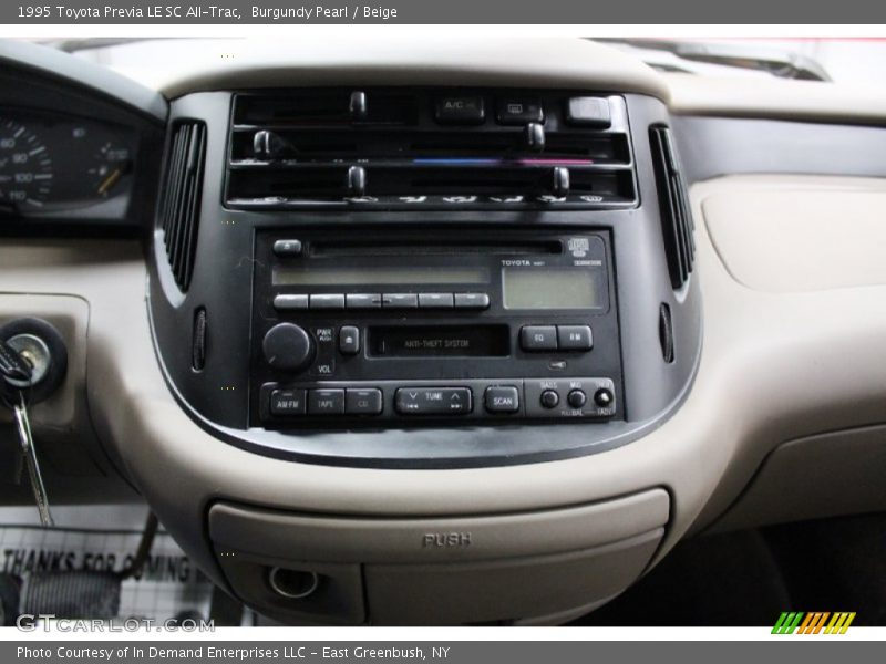 Controls of 1995 Previa LE SC All-Trac