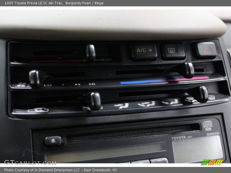 Controls of 1995 Previa LE SC All-Trac