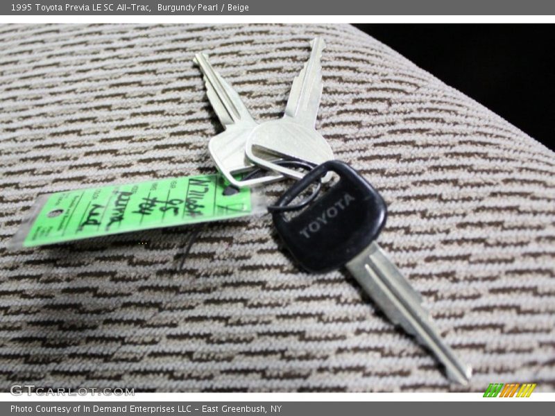 Keys of 1995 Previa LE SC All-Trac