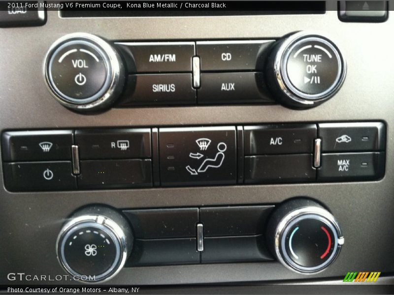 Kona Blue Metallic / Charcoal Black 2011 Ford Mustang V6 Premium Coupe