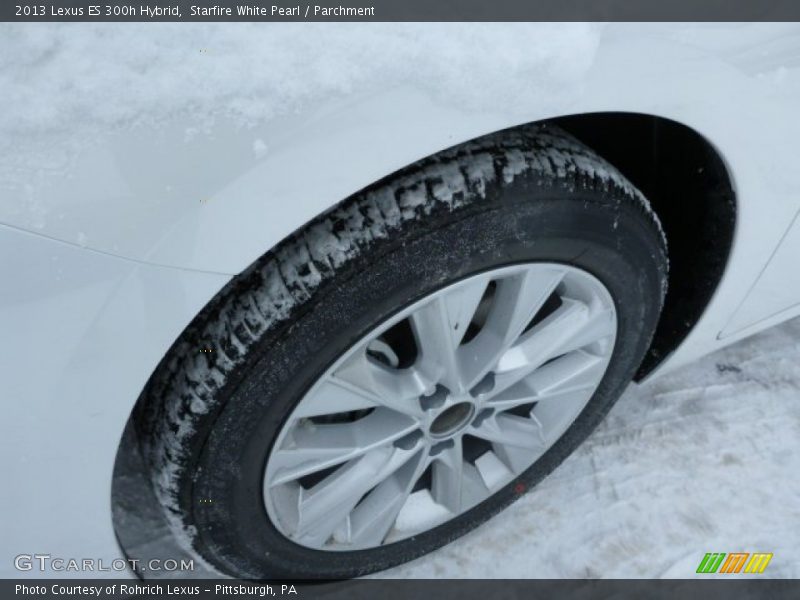 Starfire White Pearl / Parchment 2013 Lexus ES 300h Hybrid