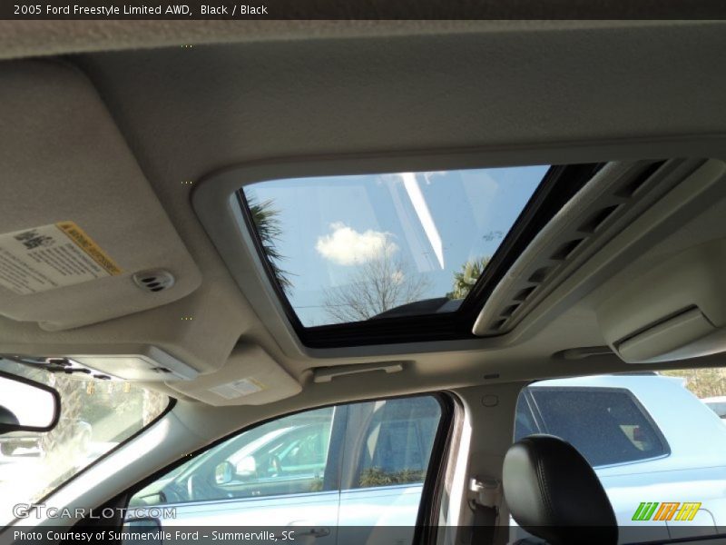 Black / Black 2005 Ford Freestyle Limited AWD