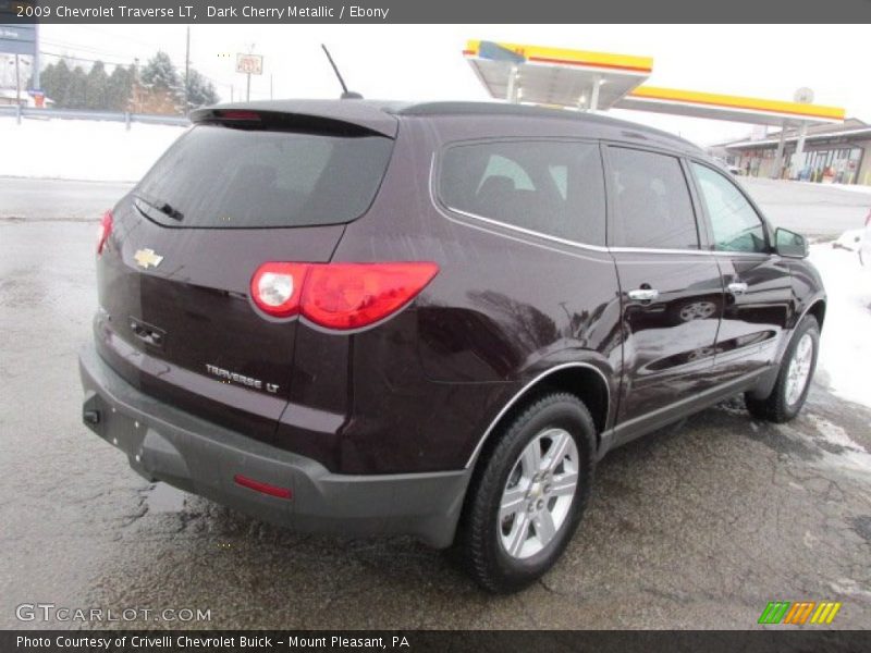 Dark Cherry Metallic / Ebony 2009 Chevrolet Traverse LT