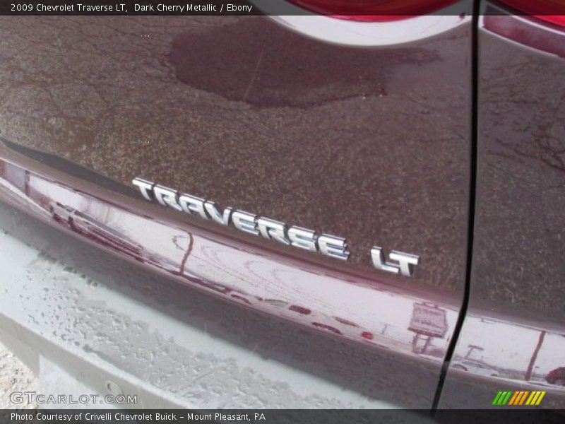 Dark Cherry Metallic / Ebony 2009 Chevrolet Traverse LT
