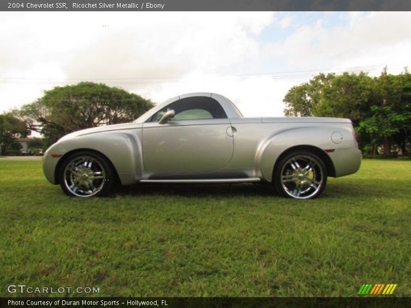 Ricochet Silver Metallic / Ebony 2004 Chevrolet SSR